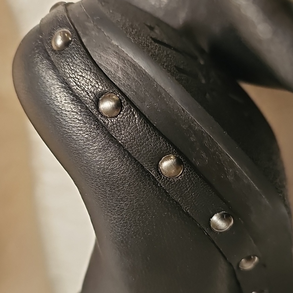 Ugg W Cam II black leather boot size 6 - Picture 7 of 10